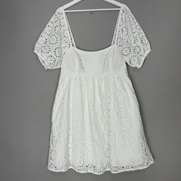 Lilly Pulitzer Kay Dress Womens 12 White Floral Eyelet Babydoll Mini Cottagecore - Picture 1 of 15